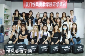 化妆学校常见的9大套路，很多人上过当！