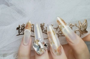 带娃之余也能搞事业，这个轻量手艺（学美甲）很适合